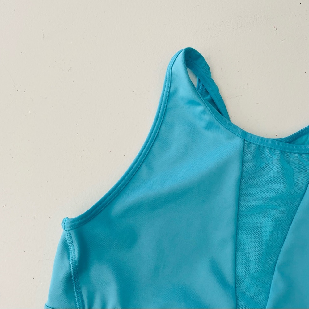 VSX Victoria Sport Mesh Sports Bra - Picture 4 of 7